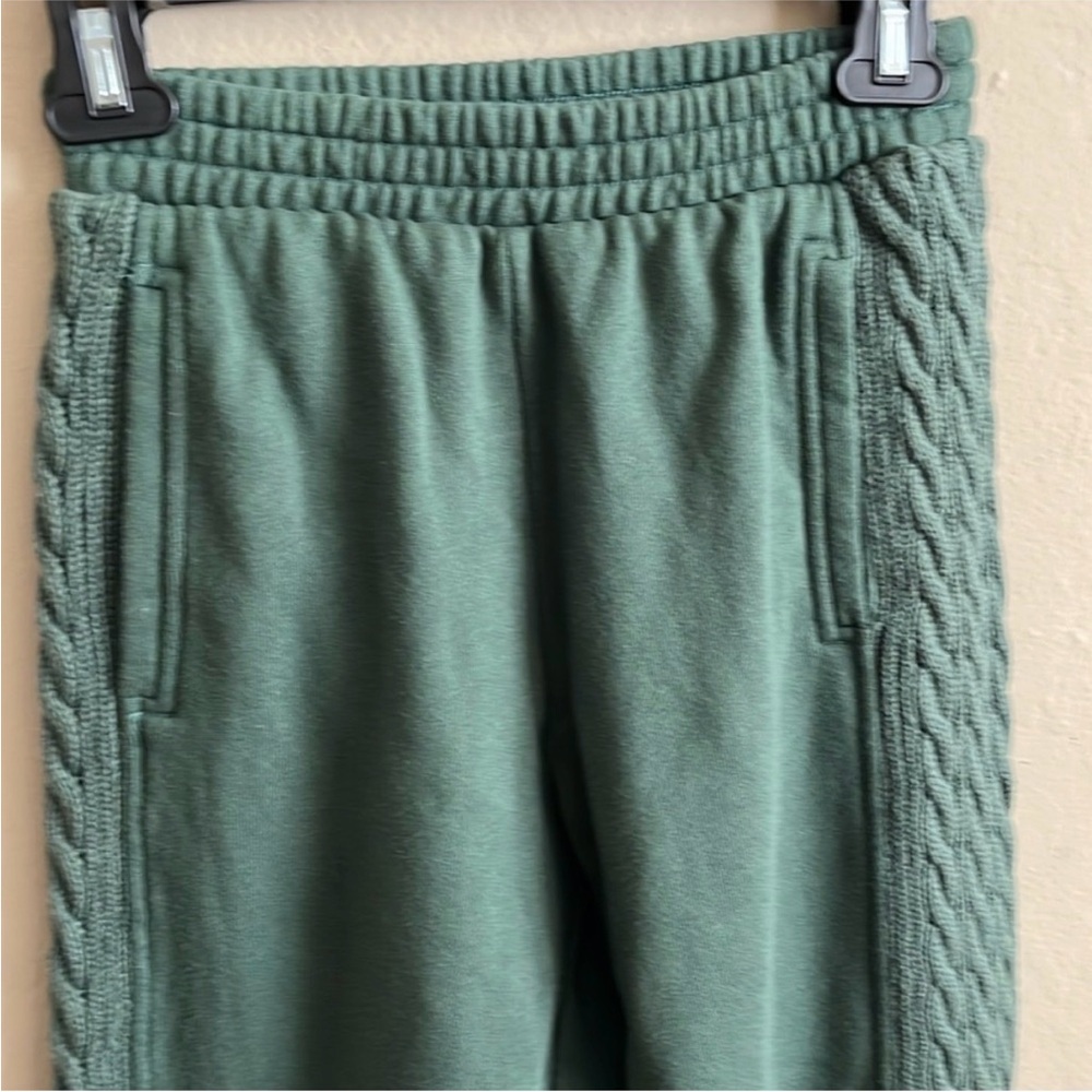 Aerie Everyday Cozy Green Sweatshirt and Sweatpants with Cable Knit Sleeves - Picture 6 of 7